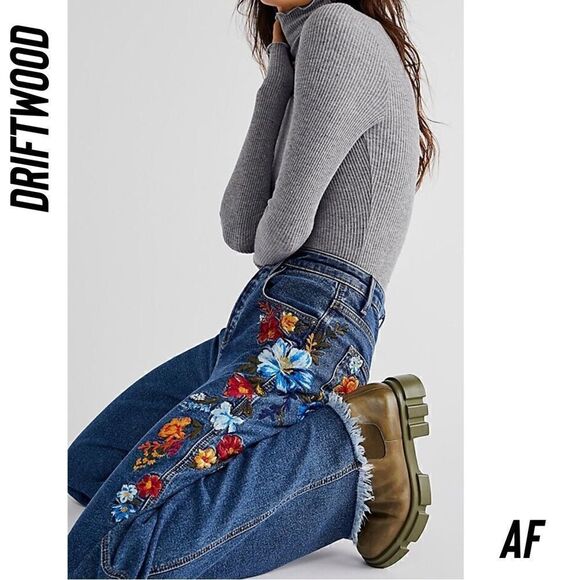 DRIFTWOOD OLLIE EMBROIDERED WIDE LEG JEANS NWT SIZE 28 - Picture 5 of 11